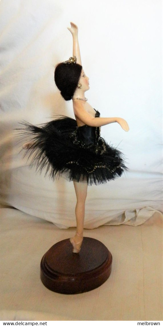 ODILE From SWAN LAKE Ballet. Hand Crafted And  Decorated Porcelain Collectible Figurine - 35.5 Cm - Andere & Zonder Classificatie