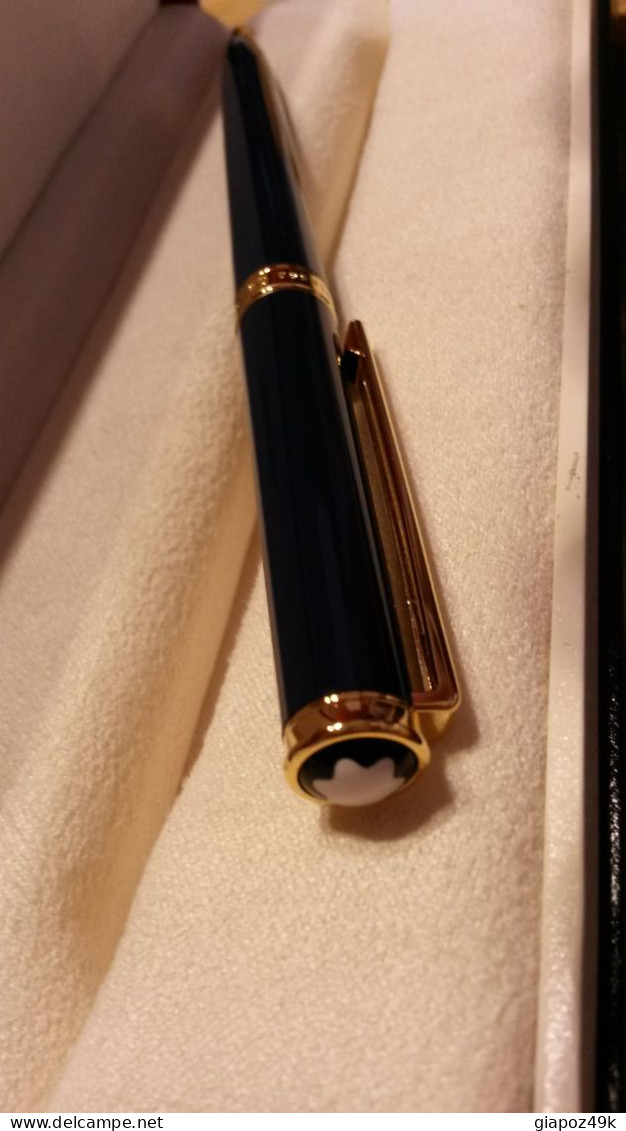 ● Penna a sfera Mont Blanc ● Noblesse Oblige ● confezione originale ● colore blu scuro ●