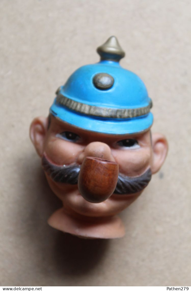 Tête De Marionette Soldat Prussien Avec Pipe En Caoutchouc - Marionette