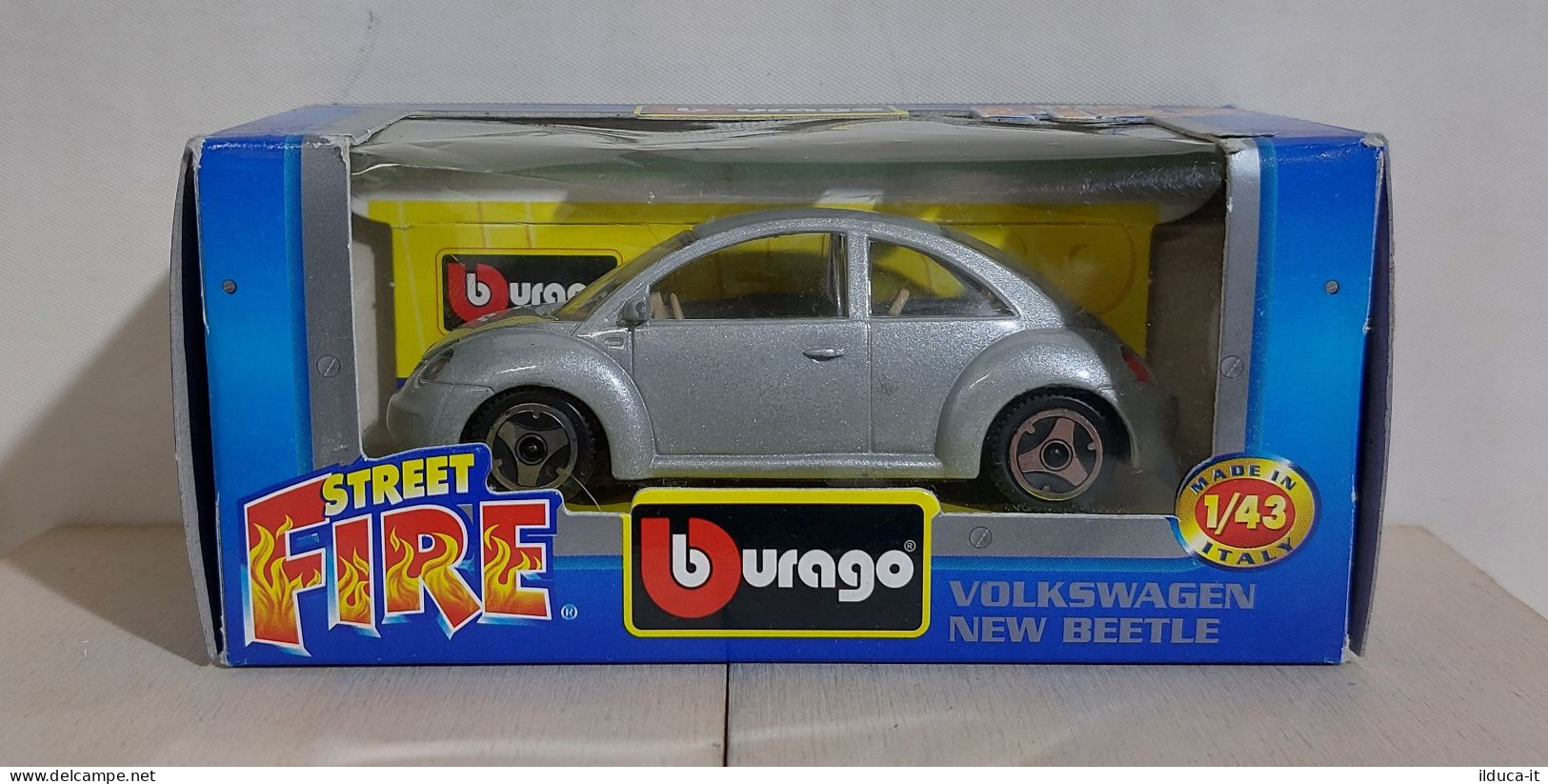 I116204 BURAGO 1/43 Serie Street Fire - Volkswagen New Beetle - Box - Burago