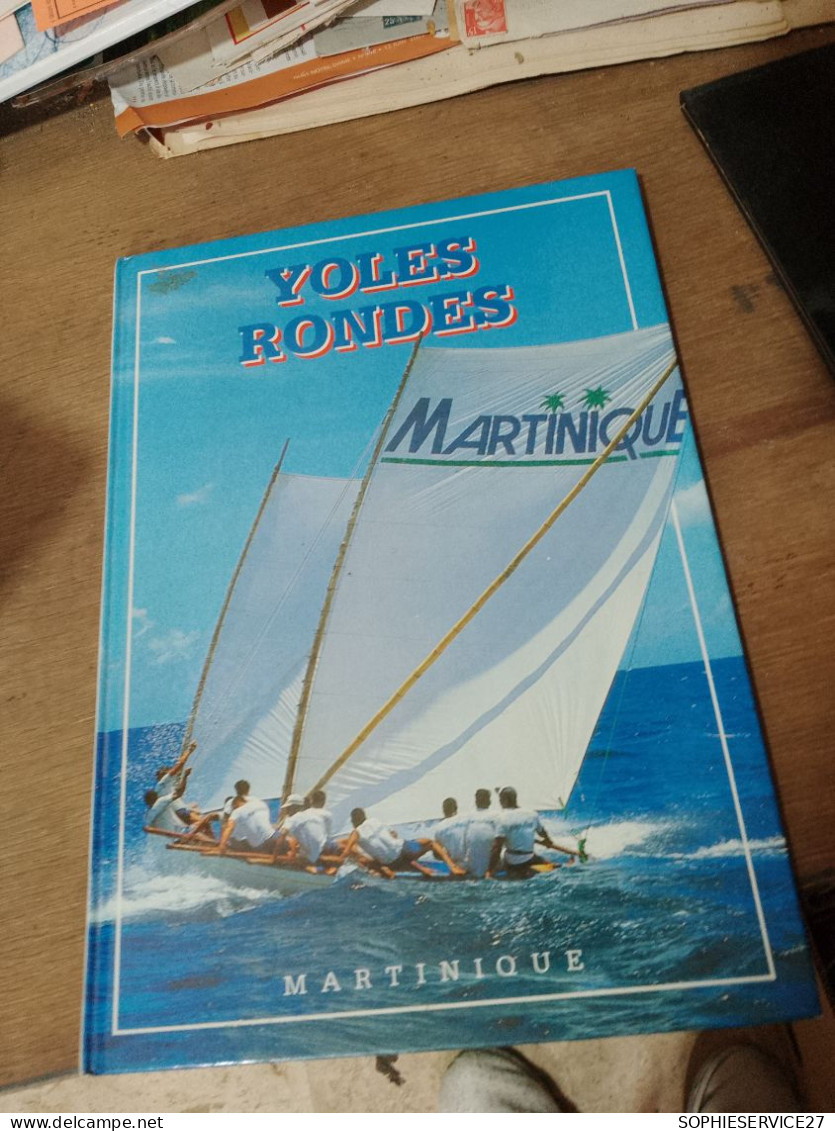 128 //  MARTINIQUE / YOLES RONDES - Outre-Mer