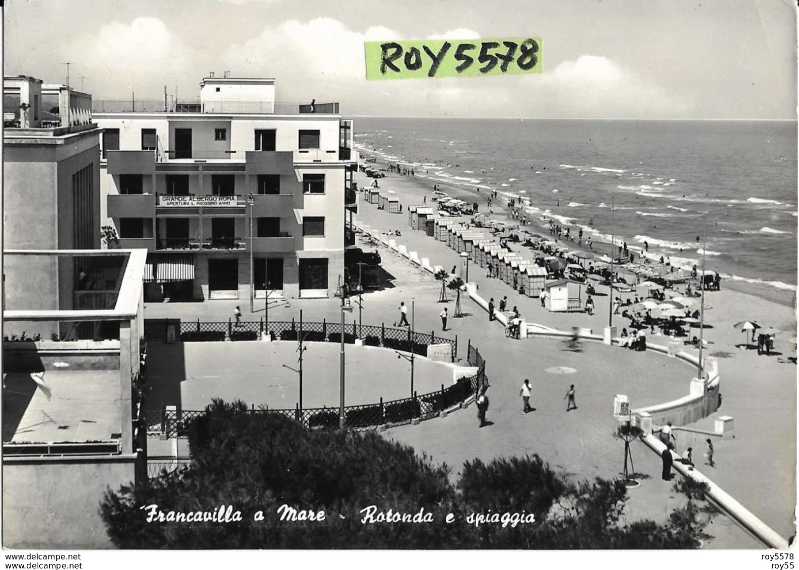 Abruzzo-chieti-francavilla Al A Mare Rotonda E Spiaggia Animata Veduta Da Lato Nord Anni 50 - Andere & Zonder Classificatie