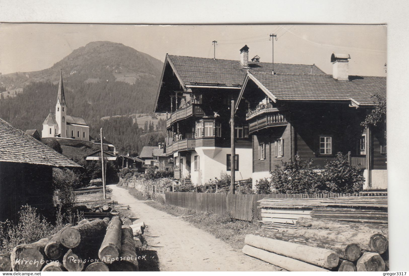 D2810) KIRCHBERG - Pension ALPENBLICK - Straße Mit Haus Details Richtung Kirche 1956 - Kirchberg