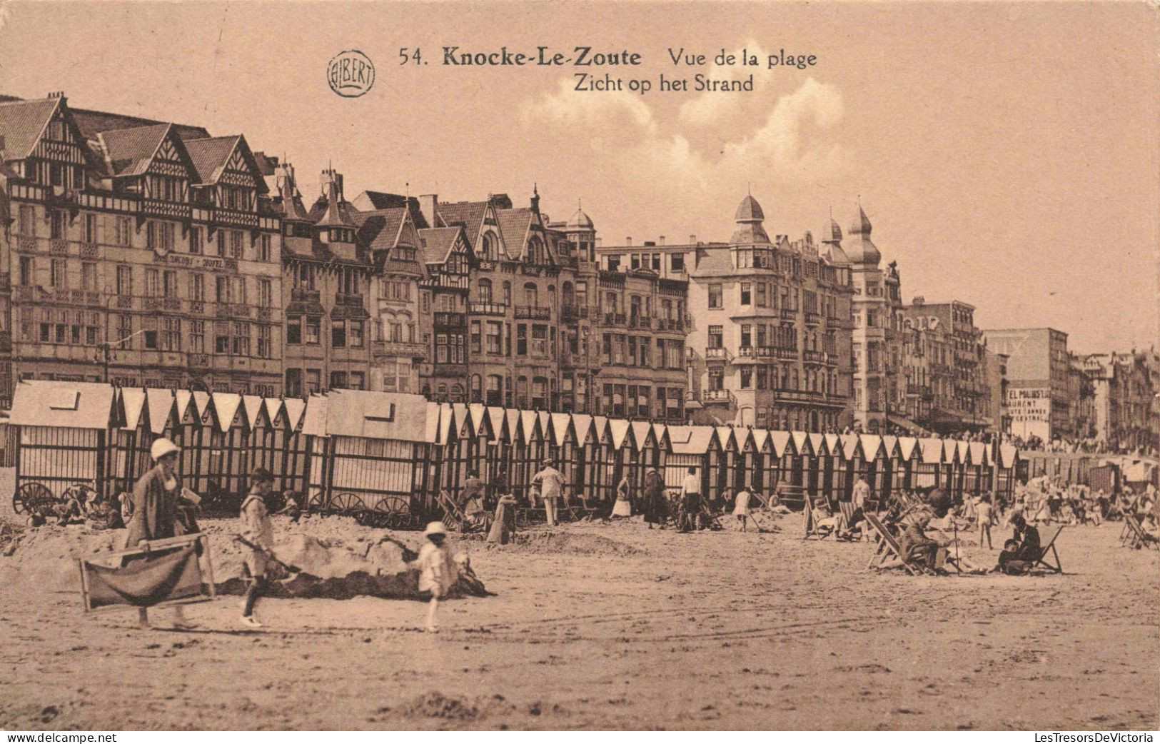 BELGIQUE - Knocke Le Zoute - Vue De La Plage - Animé - Carte Postale Ancienne - Oostende