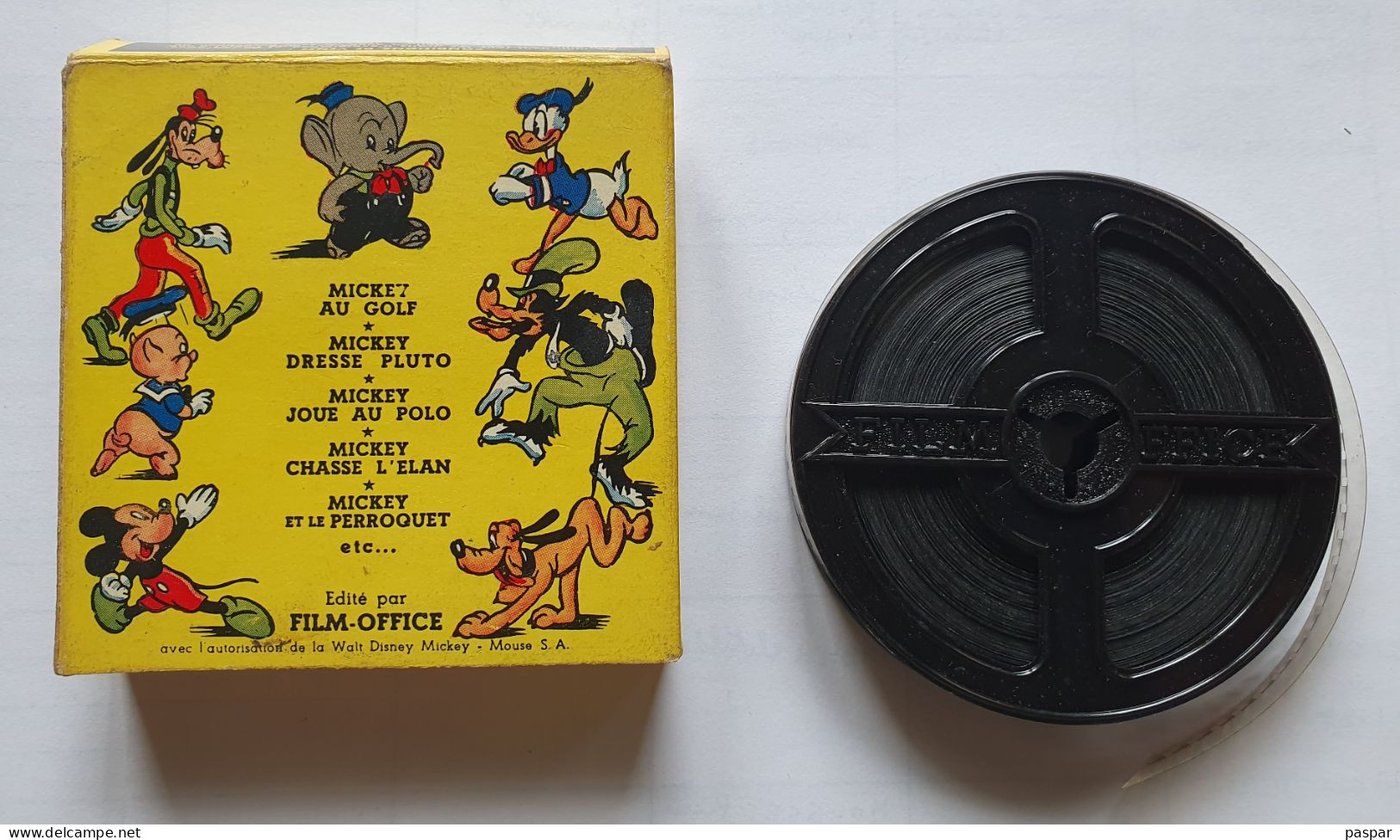 Bobine Film Super 8 Mm Walt Disney Film Office "Mickey Chasse L'élan" S8 Super8 Huit, Dessins Animés - Filme: 35mm - 16mm - 9,5+8+S8mm