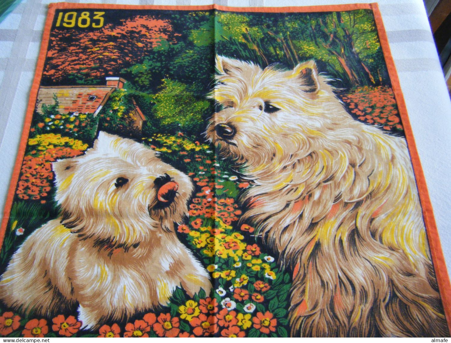 Torchon Publicitaire 1983 Meubles Morice Saint-Brieuc (22) - Petits Chiens  Made In France - Other & Unclassified