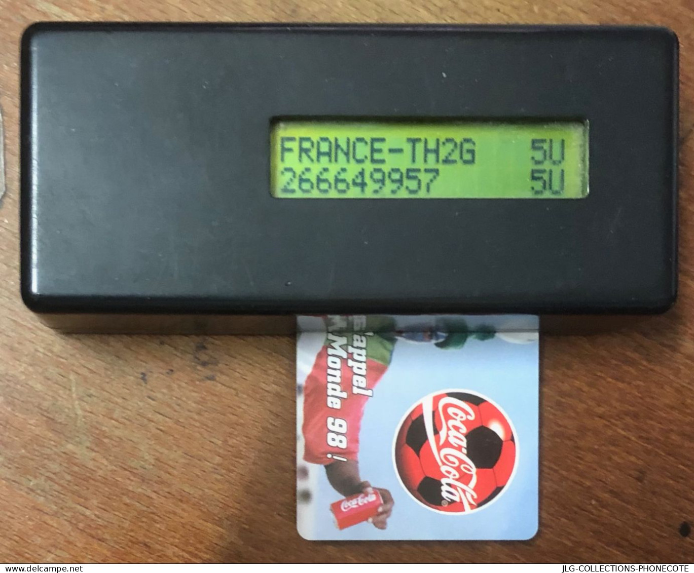 COCA COLA FOOTBALL FRANCE 98 RÉF PHONECOTE En437  5U TELEFONKARTE SCHEDA TARJETA PHONECARD PREPAID PREPAYÉE CALLING CARD - Levensmiddelen