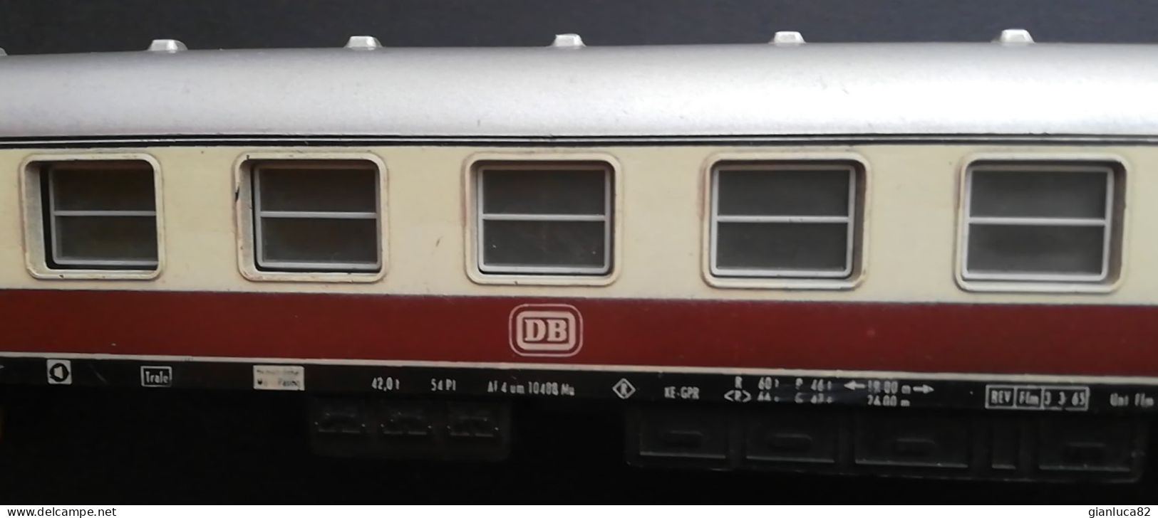 Vagone Passeggeri Lima DB Carrozza 1^ Classe Vintage (341) Come Da Foto Leggeri Segni Di Usura  26x5x3,5 Cm - Passenger Trains