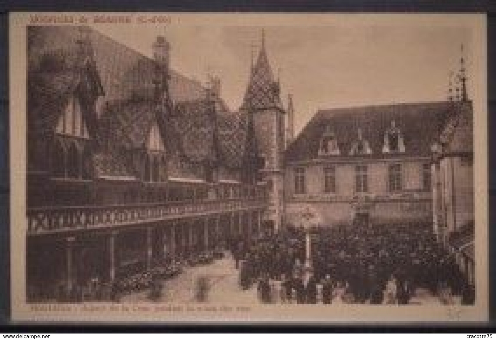 FRANCE - XVe CONGRÈS PHILATÉLIQUE " BEAUNE 1936 " Du 31 MAI Au 1er JUIN. VIGNETTE. COUR De L' HOTEL DIEU. - Briefmarkenmessen