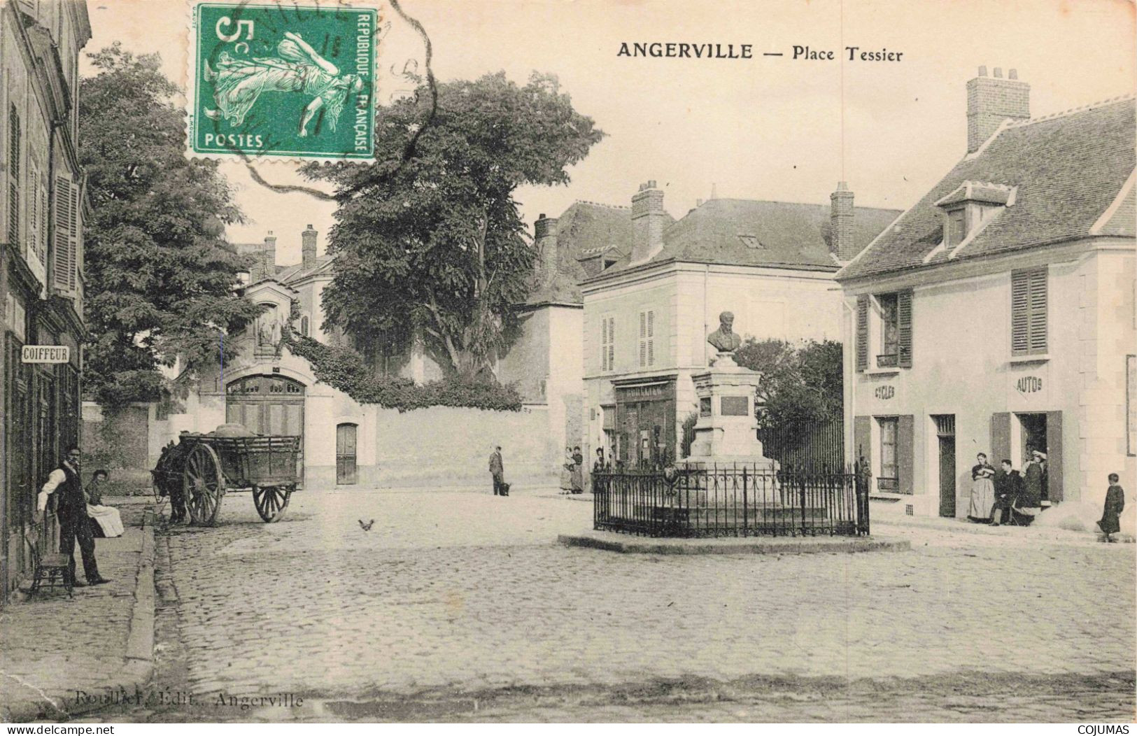 91 - ANGERVILLE - S21168 - Place Tessier - Coiffeur - Angerville
