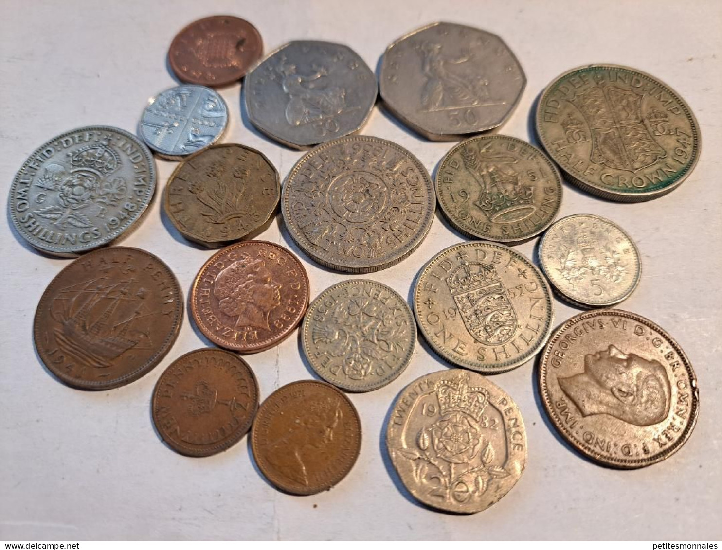 ROYAUME UNI      Lot De 18   Monnaies  ( 497 ) - Lots & Kiloware - Coins