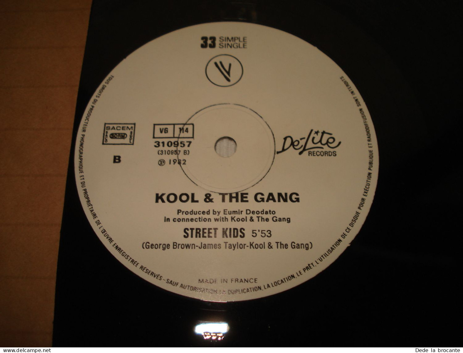 B8 / Kool & The Gang – Let's Go Dancing - Single 33 - 310967 - FR  1982 - M/VG++ - Speciale Formaten