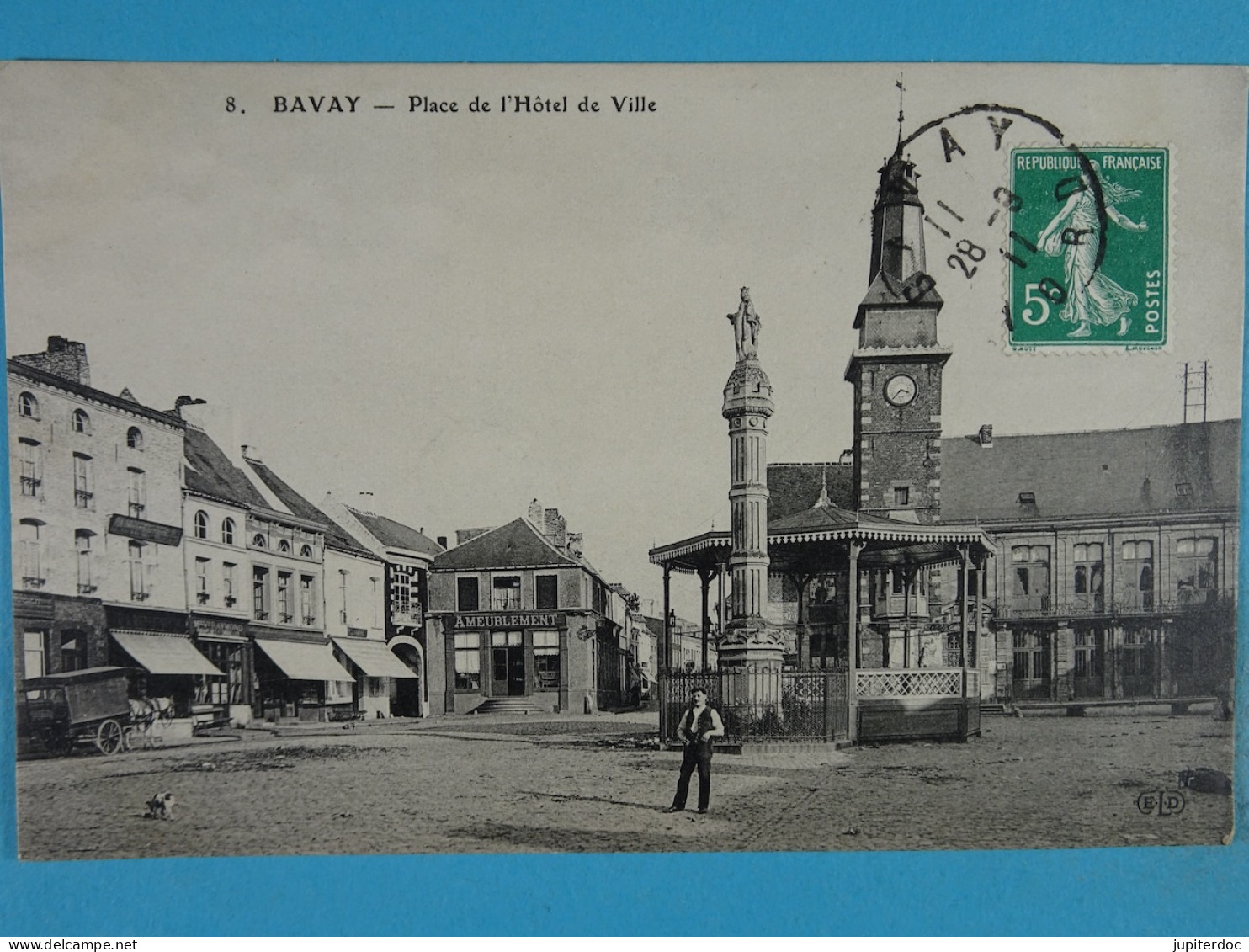 Bavay Place De L'Hôtel De Ville - Bavay