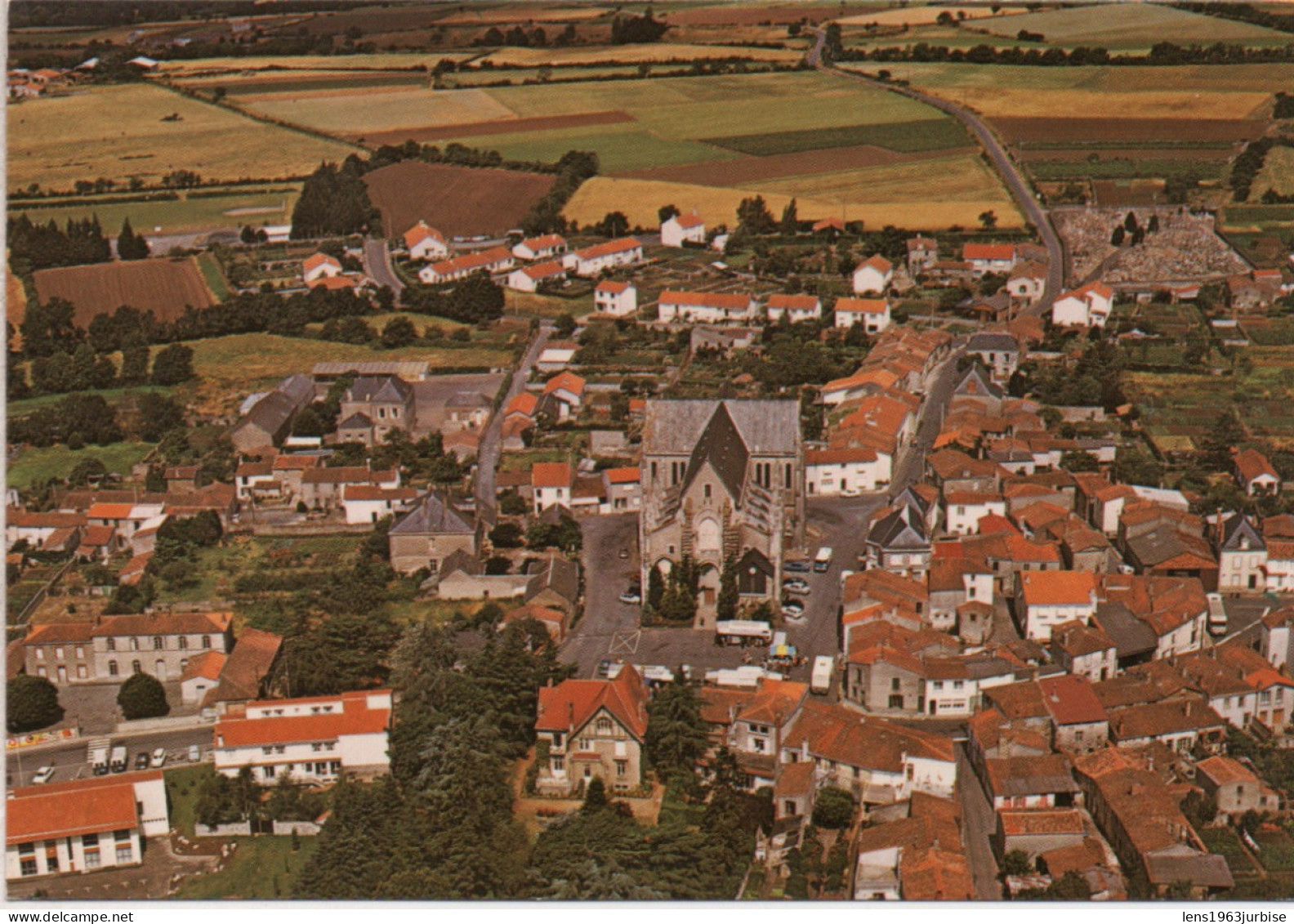 Boussay , Vue Aérienne De La Ville - Boussay