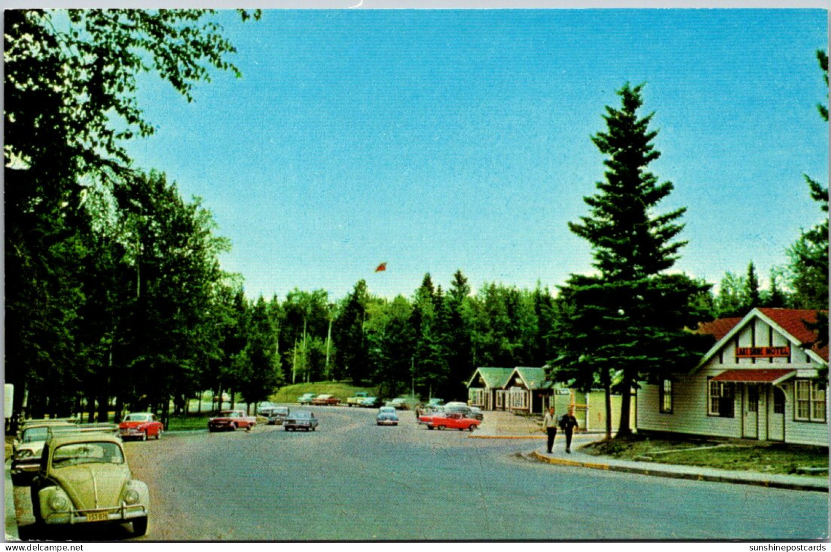 Canada Saskatchewan Prince Albert National Park Waskesiu Looking North Down Lakeside Drive - Otros & Sin Clasificación