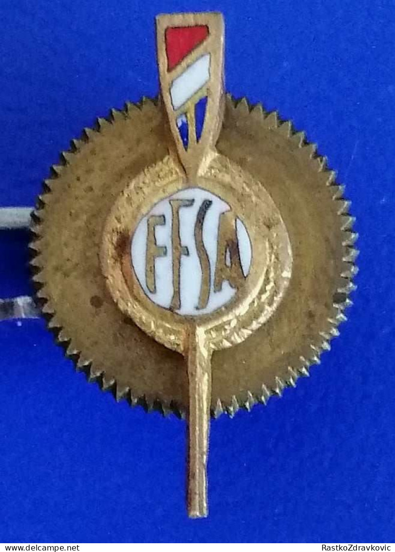 FRANCE+FFSA+FRANCE+ROWING+ASSOSITION+RARE+VINTAGE+BADGE - Aviron