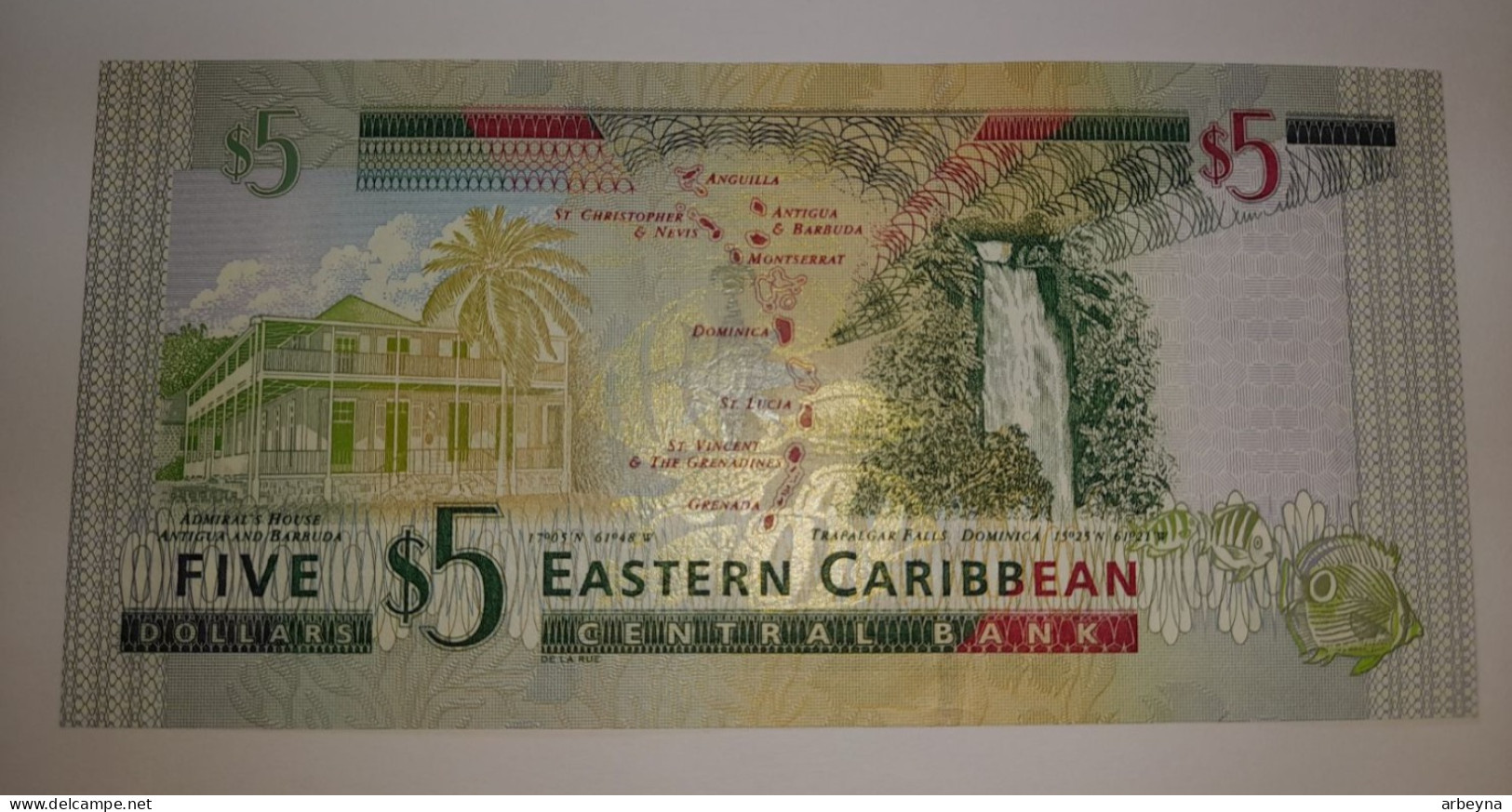 UNC  East Caribbean - 5 Dollar - 2003 - Elizabeth II - Pick 42.v    UNC - Caraïbes Orientales