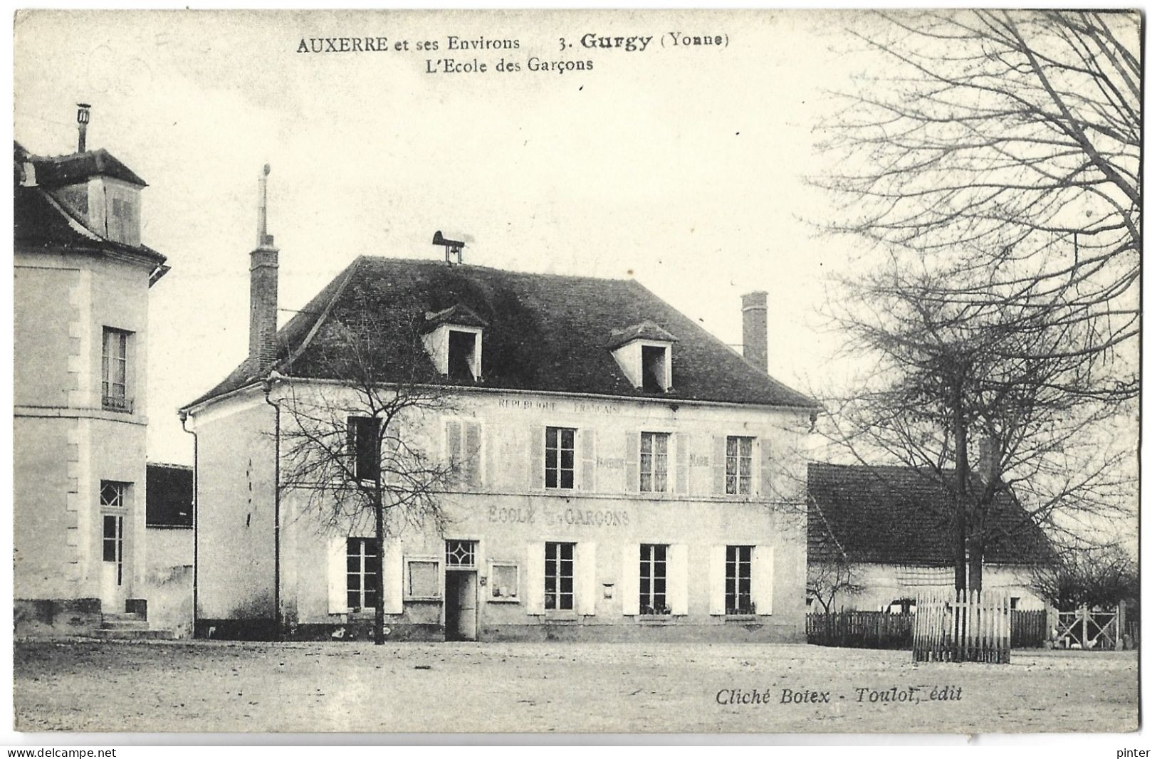 GURGY - L'Ecole Des Garçons - Gurgy