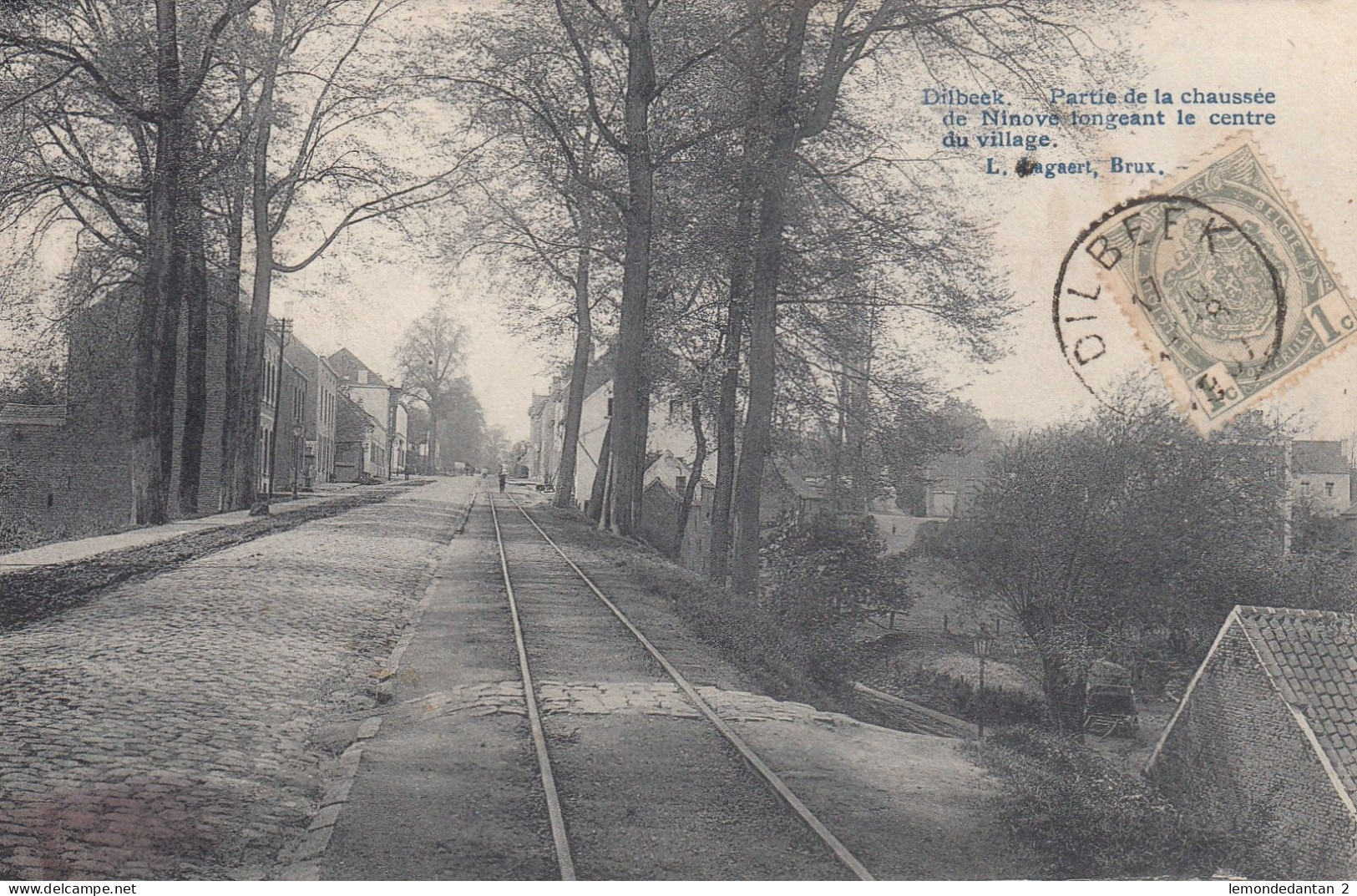 Dilbeek - Ninoofse Steenweg - Partie De La Chaussée De Ninove - Dilbeek