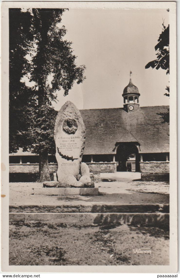 LE FAOUET  LE MONUMENT CORENTIN CARRE - Faouët