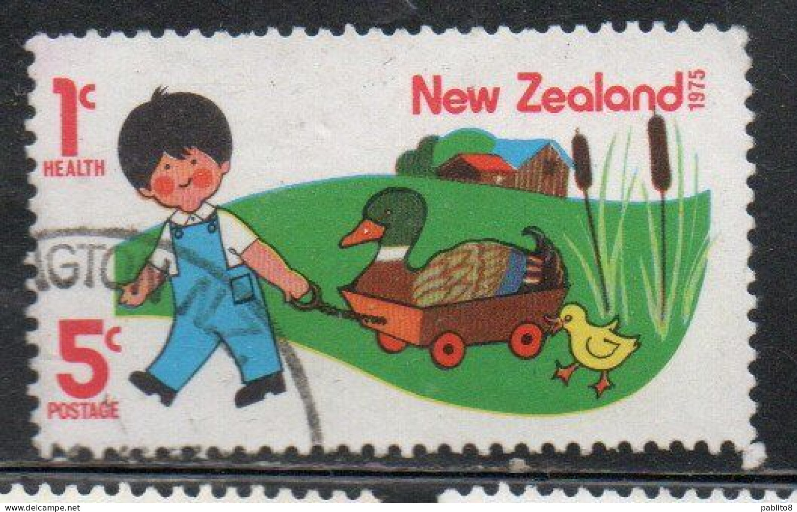 NEW ZEALAND NUOVA ZELANDA 1975 HEALTH BOY WITH DUCK AND DUCKLING 5c + 1c USED USATO OBLITERE' - Gebruikt