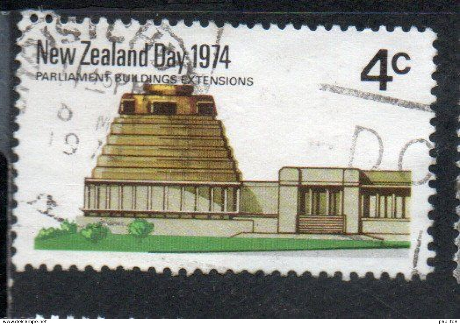 NEW ZEALAND NUOVA ZELANDA 1974 WAITANGI DAY PARLIAMENT BUILDINGS EXTENSIONS 4c USED USATO OBLITERE' - Gebraucht