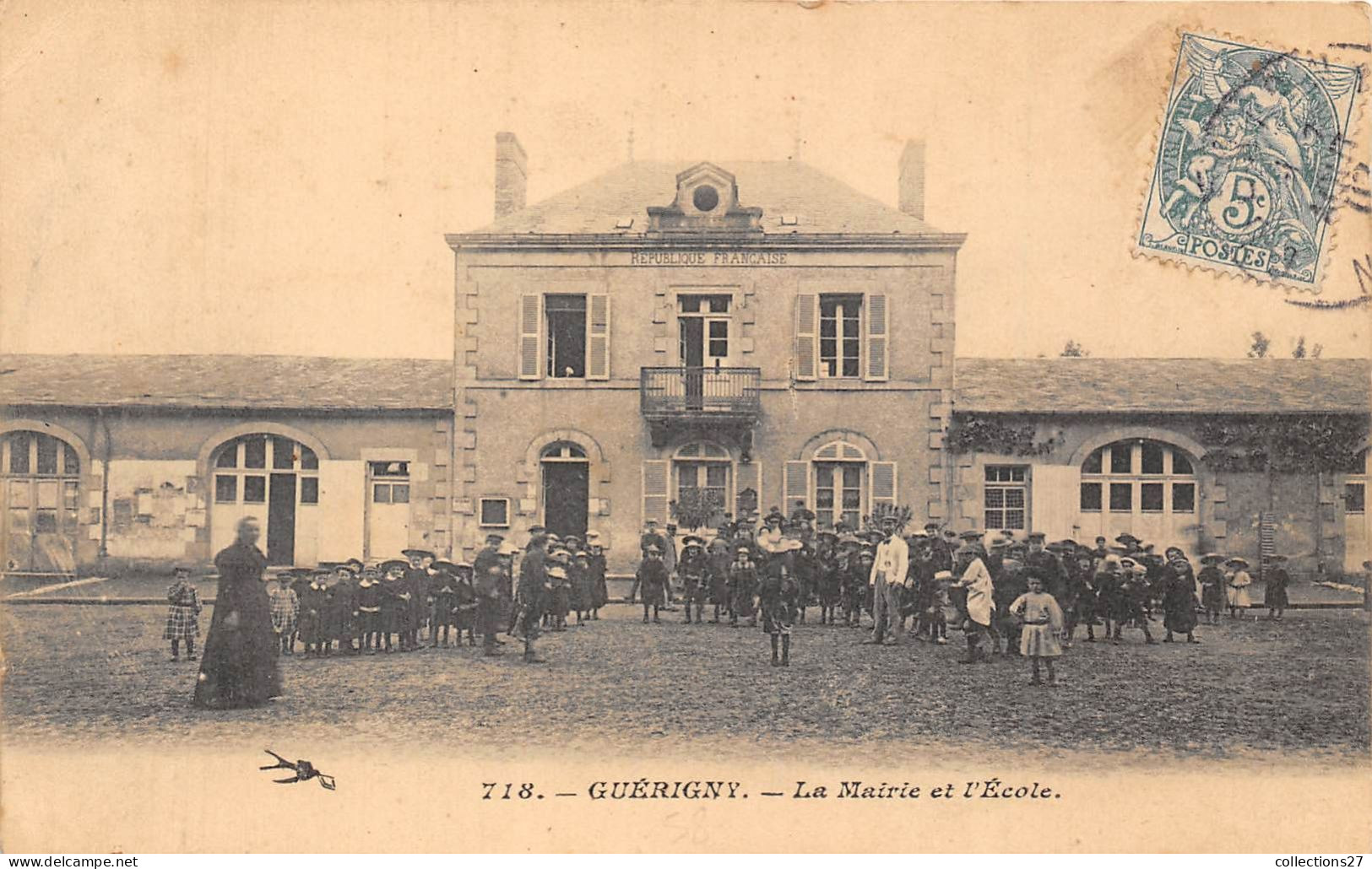 58-GUERIGNY- LA MAIRIE ET L'ECOLE - Guerigny