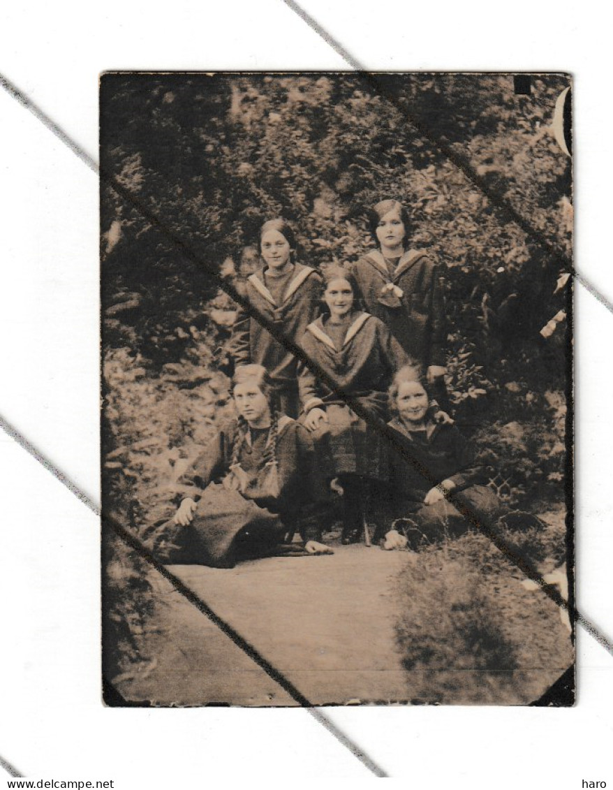 Photo Carte - Demoiselles, école, Uniforme,...? WELLEN Le 18 Juin 1925 (B349) - Wellen