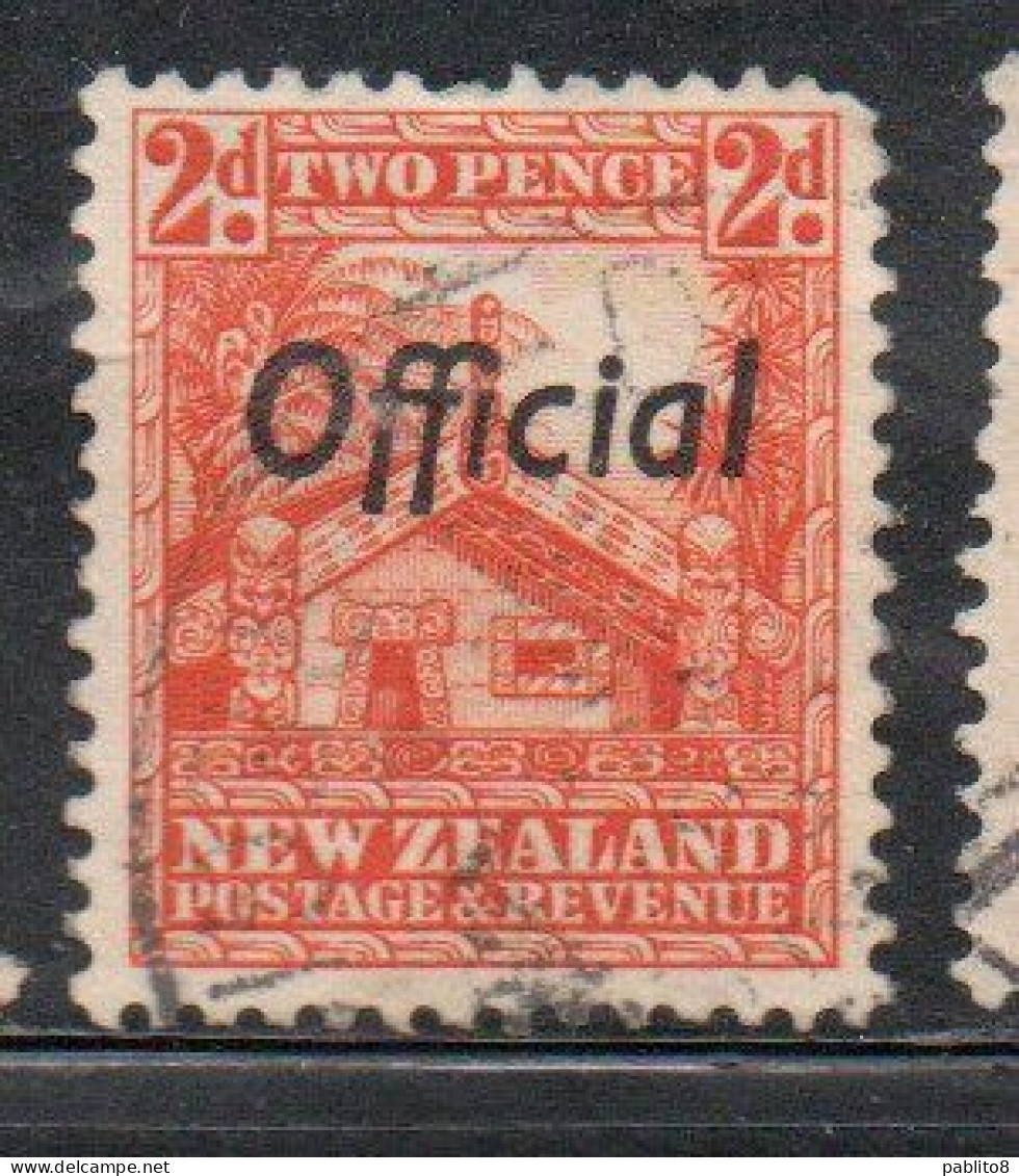 NEW ZEALAND NUOVA ZELANDA 1936 1942 1938 OFFICIAL STAMPS MAORI CARVED HOUSE OVERPRINTED 2p USATO USED OBLITERE' - Gebraucht