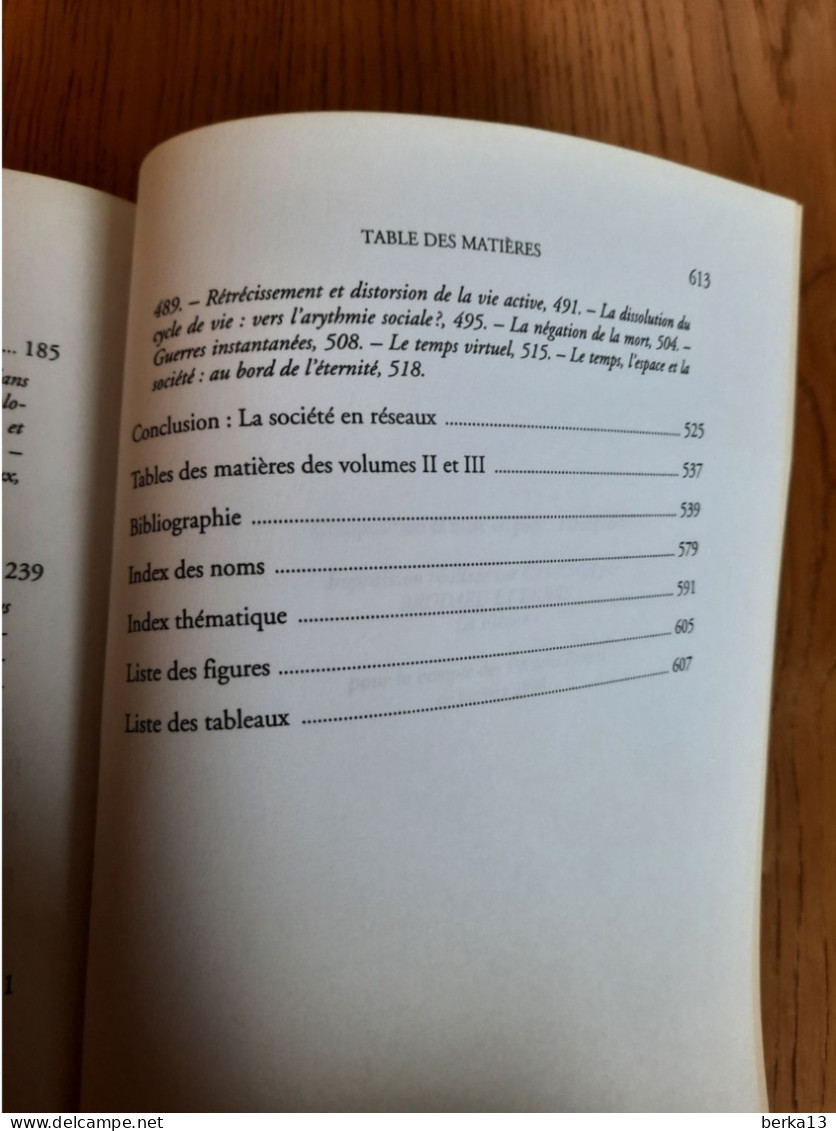 La Société En Réseaux CASTELLS 1998 - Sociologie