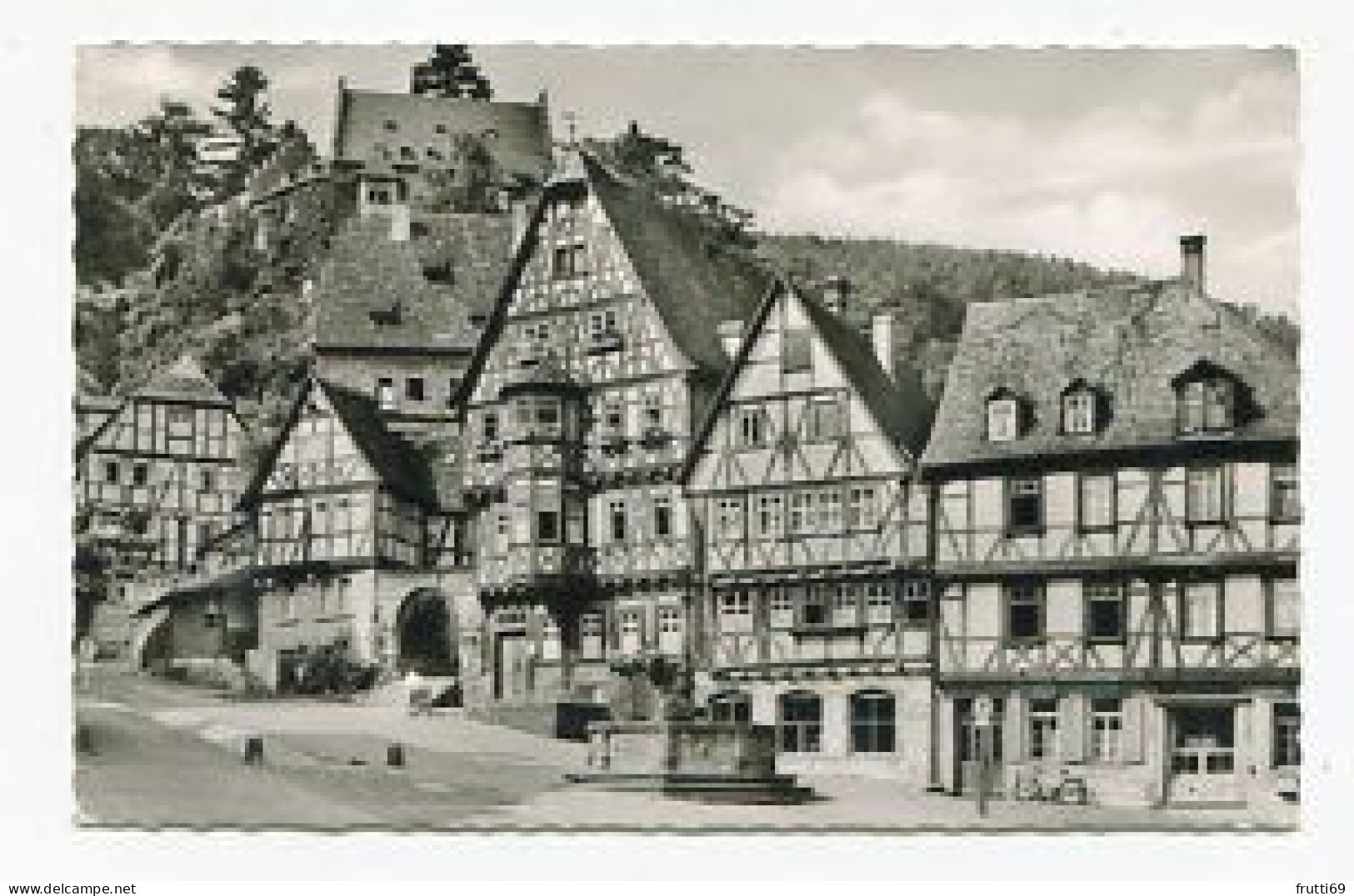 AK 158786 GERMANY - Miltenberg Am Main - Marktplatz - Miltenberg A. Main