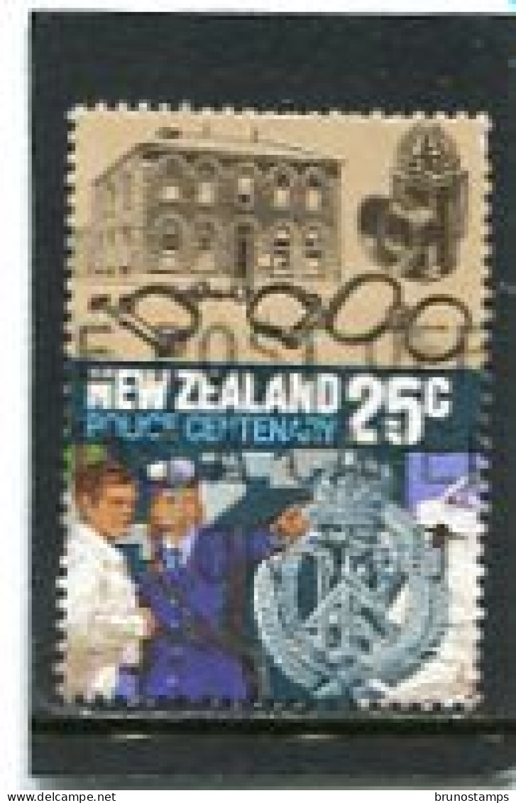 NEW ZEALAND - 1986  25c  POLICEWOMAN AND BADGE  FINE USED - Oblitérés
