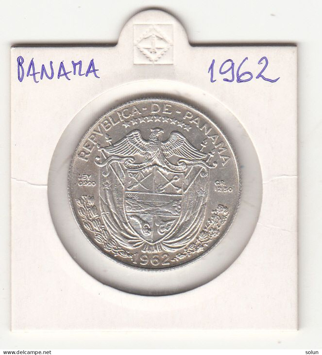 PANAMA MEDIO 1/2 BALBOA 1962  SILVER COIN - Panama