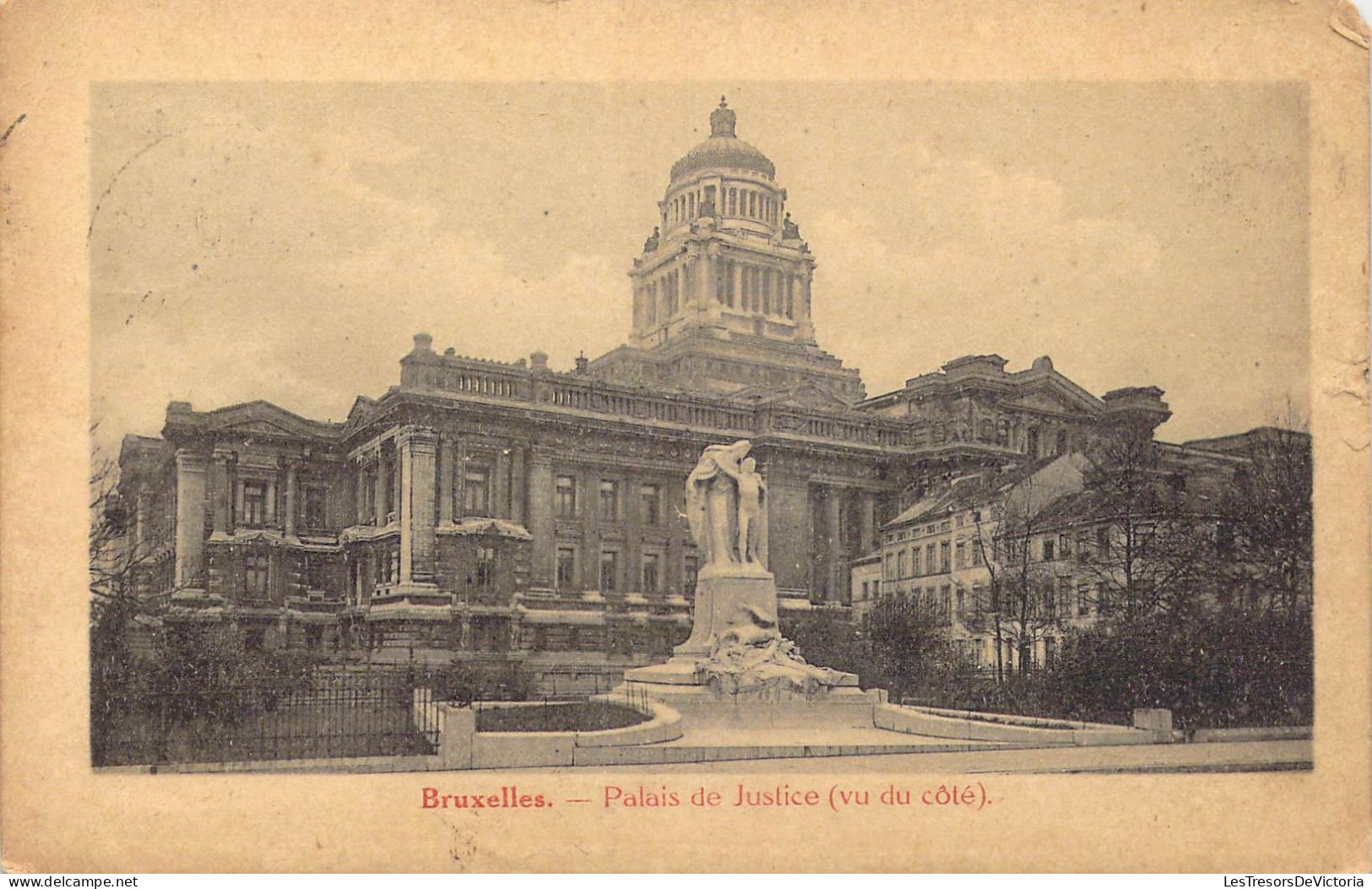 BELGIQUE - Bruxelles - Palais De Justice ( Vu Du Côté ) - Carte Postale Ancienne - Monuments