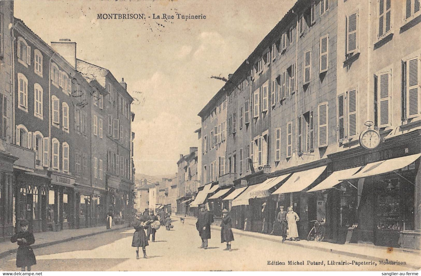 CPA 42 MONTBRISON / RUE TUPINERIE - Montbrison