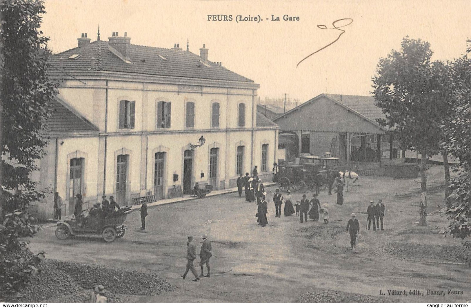 CPA 42 FEURS / LA GARE - Feurs