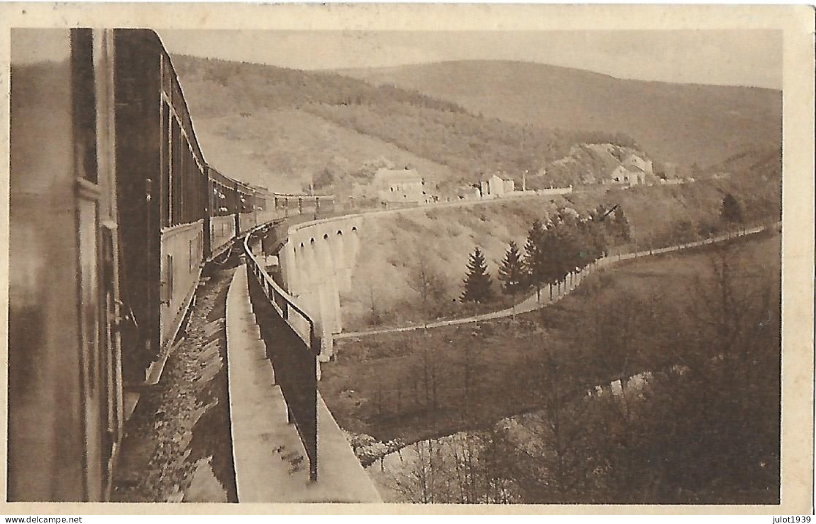 STAVELOT ..-- Le TRAIN  RADIO De La SNCB Franchit L' AMBLEVE . Vers BRUXELLES . Voir Verso . - Stavelot