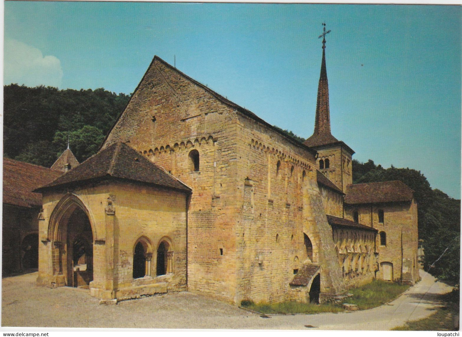 Romainmotier L Eglise Romane - Romainmôtier-Envy