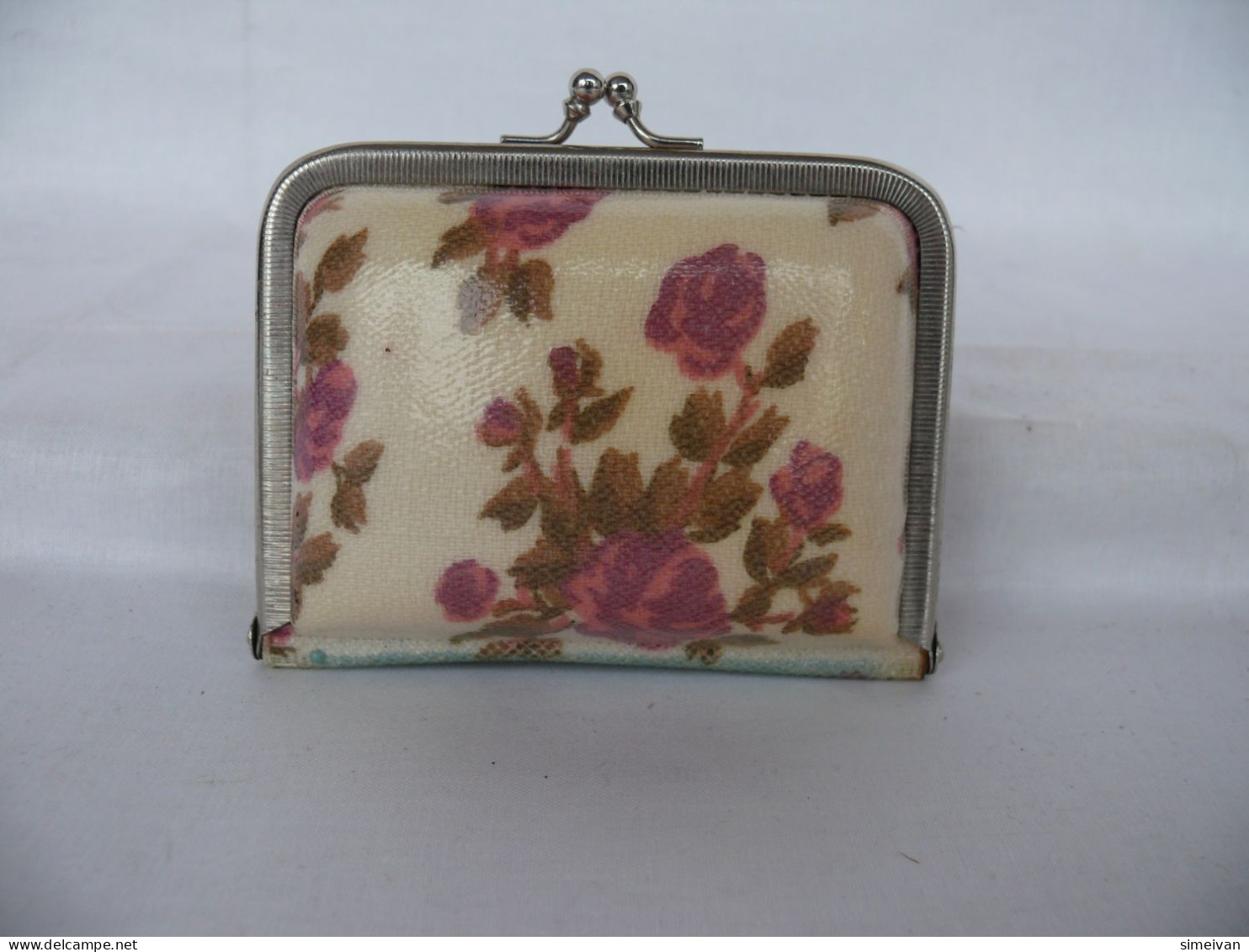 Vintage Coin Purse Floral Motifs #1637 - Other & Unclassified