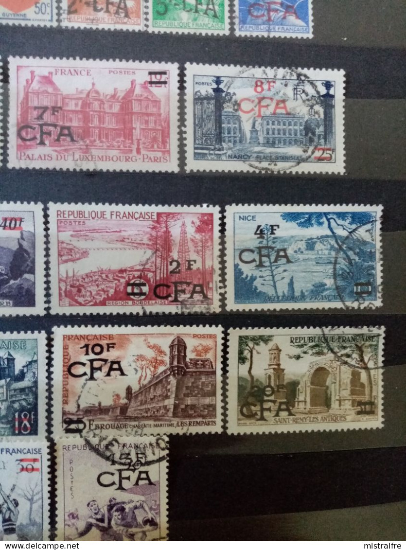 REUNION. 1949-59. N° 289 à 340. Lot De 28 Oblitérés .  Côte YT 2020 : 43,75  € - Gebraucht