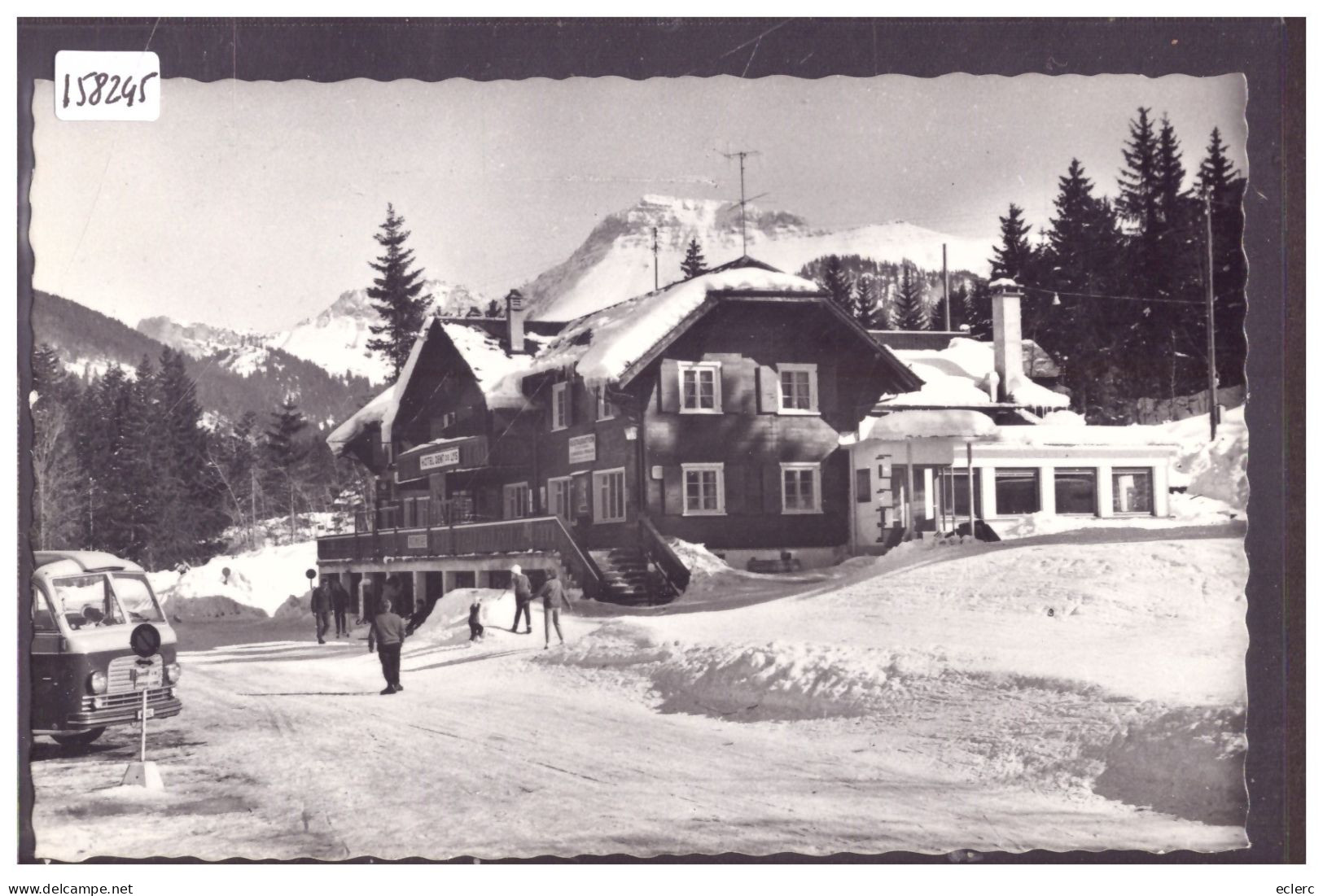 LES PACCOTS SUR CHATEL SAINT DENIS - HOTEL DENT DE LYS - TB - Châtel-Saint-Denis