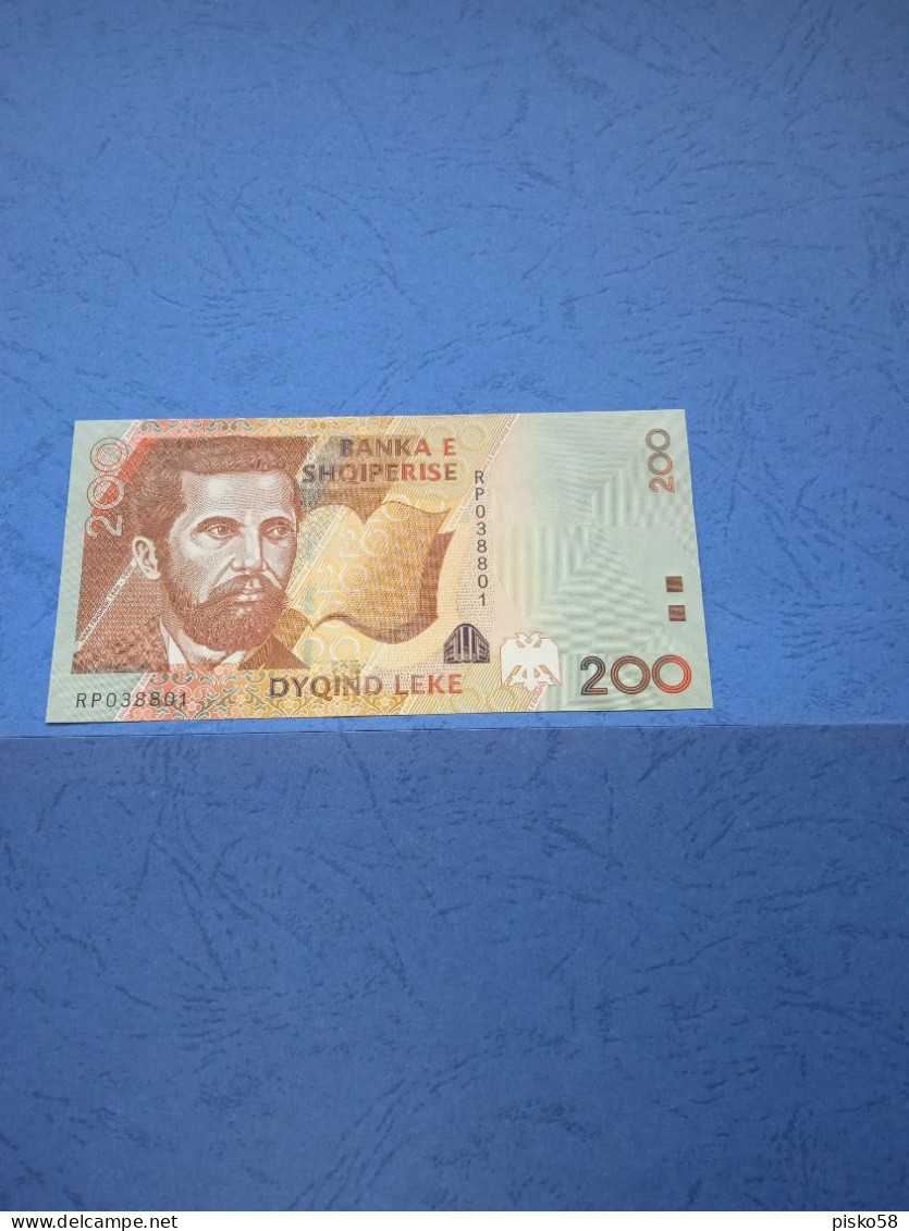 ALBANIA-P71b 200L 2012 UNC - Albanie