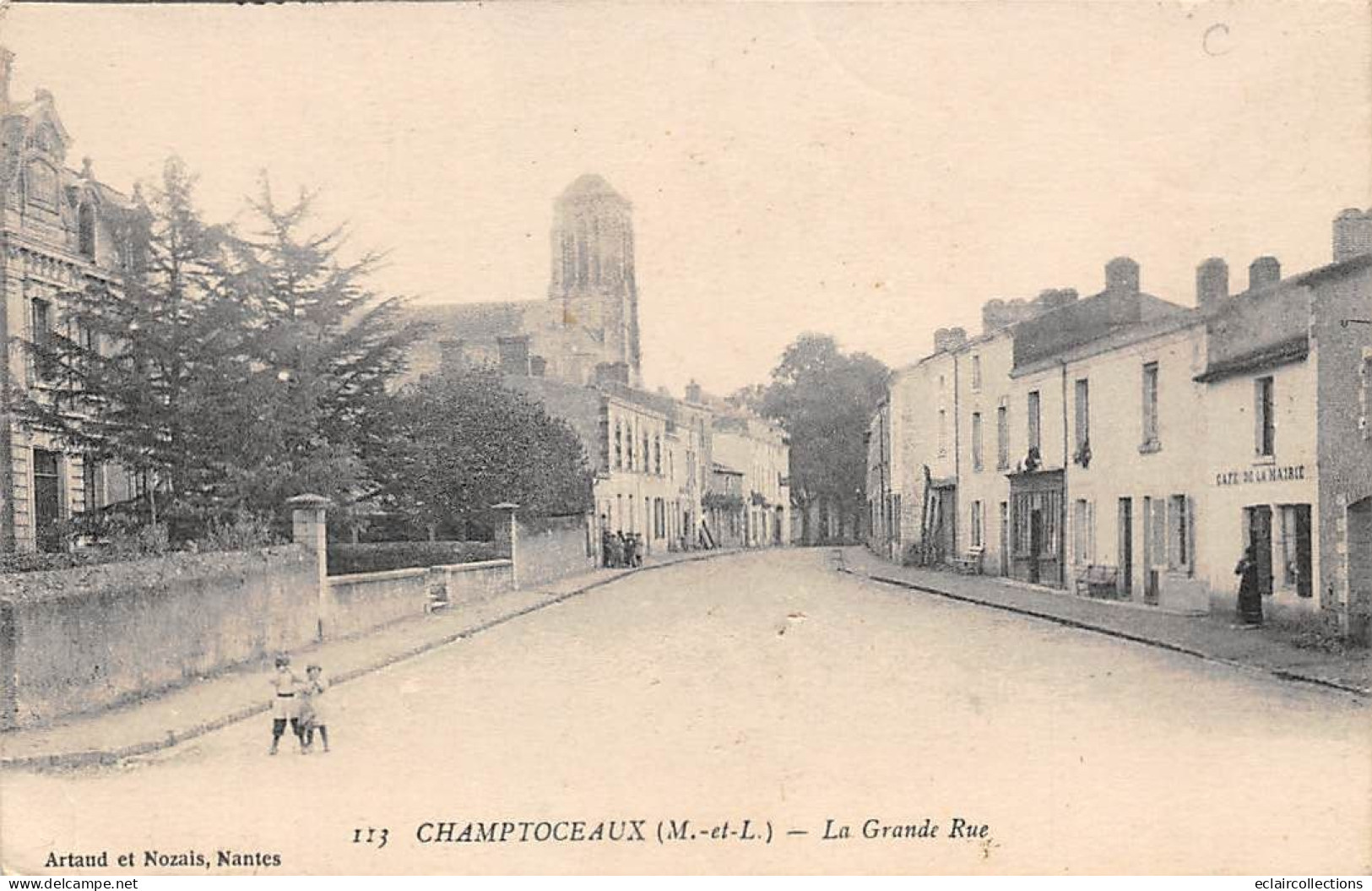 Champtoceaux            49        La Grande Rue   N° 113    (voir Scan) - Champtoceaux