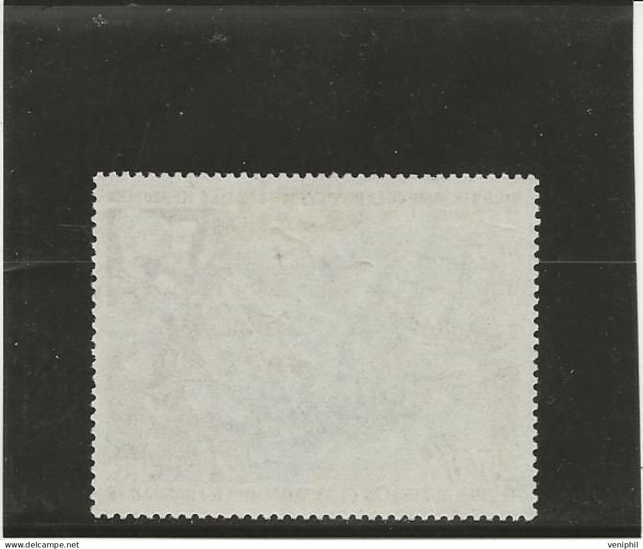 T.A.A.F - POSTE AERIENNE N° 28 NEUF TRES INFIME CHARNIERE - ANNEE 1972  -COTE:145 € - Unused Stamps