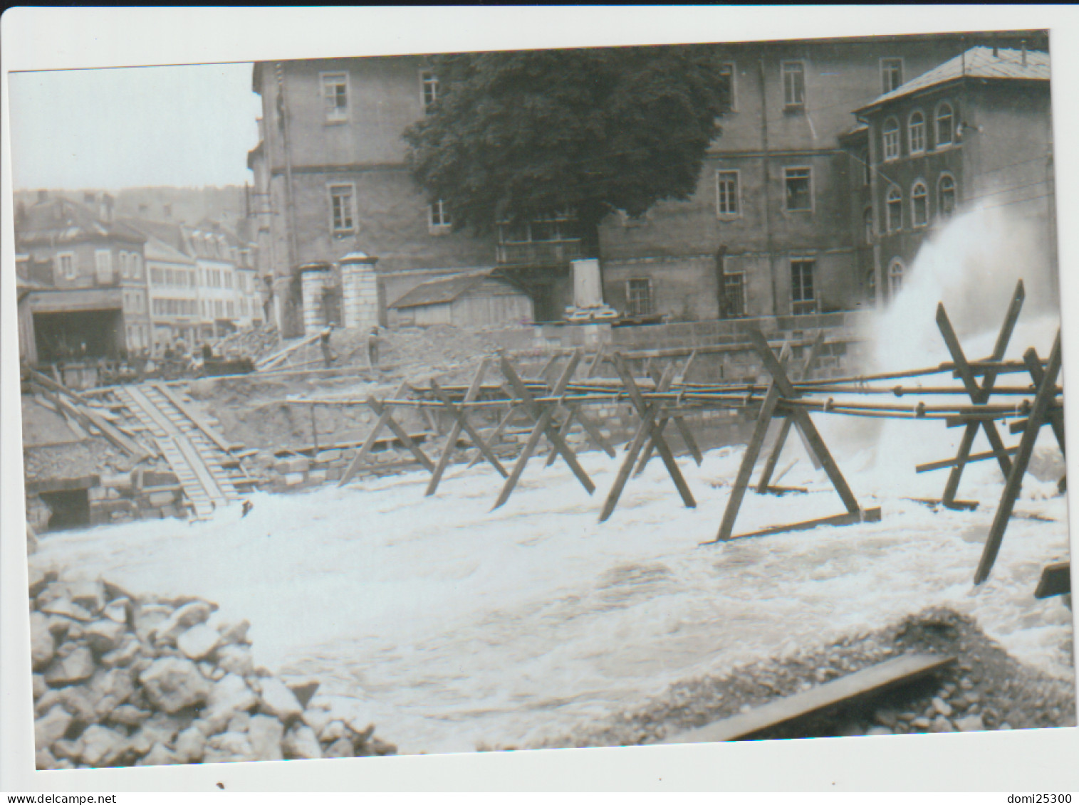 25 – PONTARLIER – Photos - Lot De 3 Reproductions Photos De La Reconstruction Du Pont De L’Hôpital En 1940. Format 15x10 - Europa