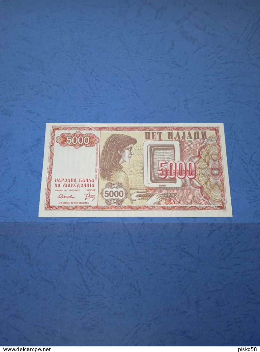 MACEDONIA-P7 5000D 1992 UNC - North Macedonia