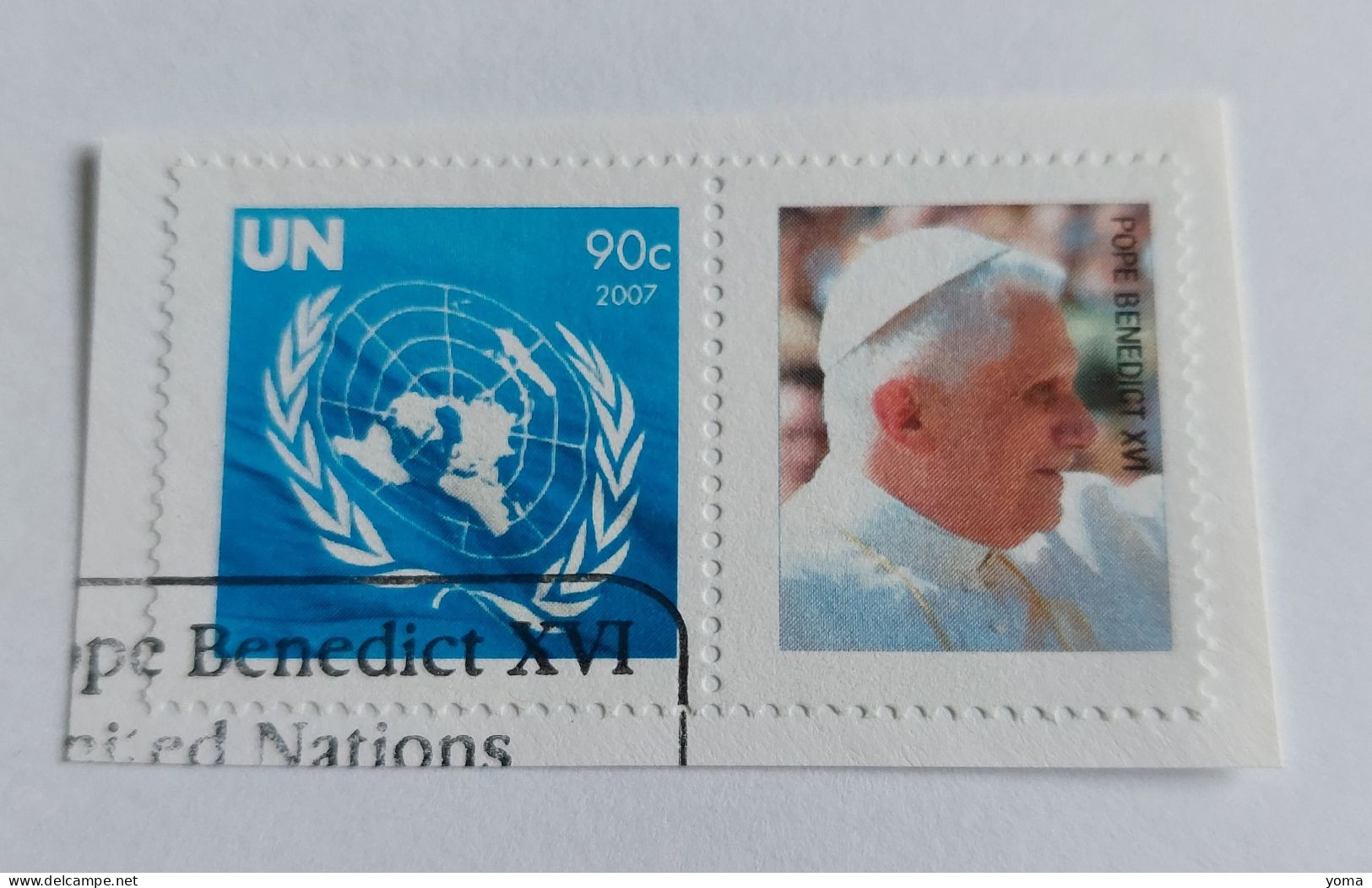 N° 1053        Emblème De L' ONU Avec Vignette  Du  Pape Benoît - Benedict XVI - Oblitérés