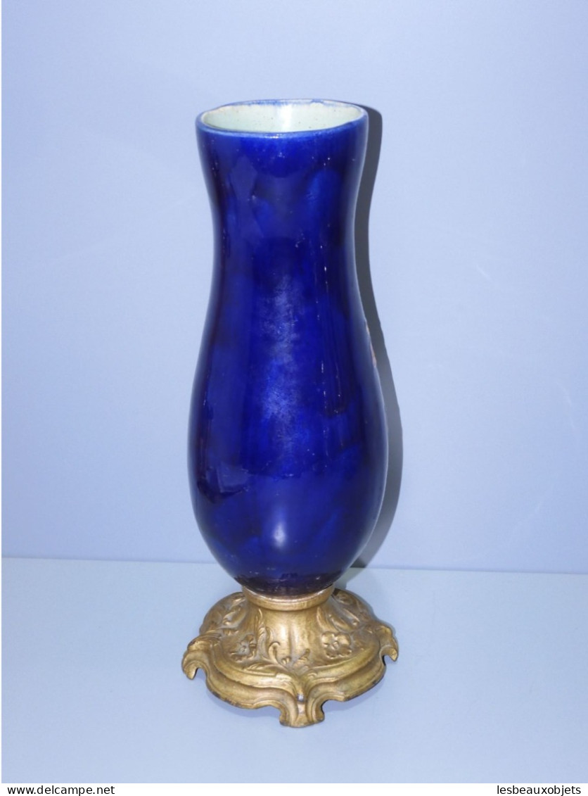 - ANCIEN VASE BARBOTINE PIED REGULE Redoré COLLECTION DECO VITRINE    E - Vases