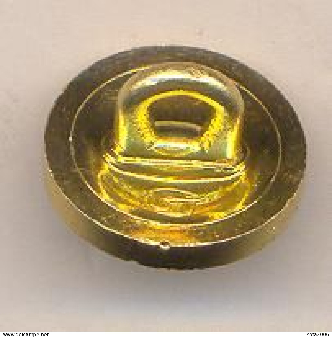 Buttons.Armenia.Prosecutor's Office.On Shoulder Straps 14 Mm - Boutons