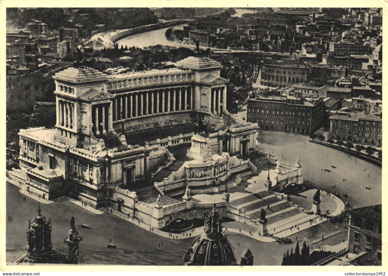 ITALY, LAZIO, ROME, MONUMENT TO VICTOR EMMANUEL II, LANDSCAPE - Altare Della Patria